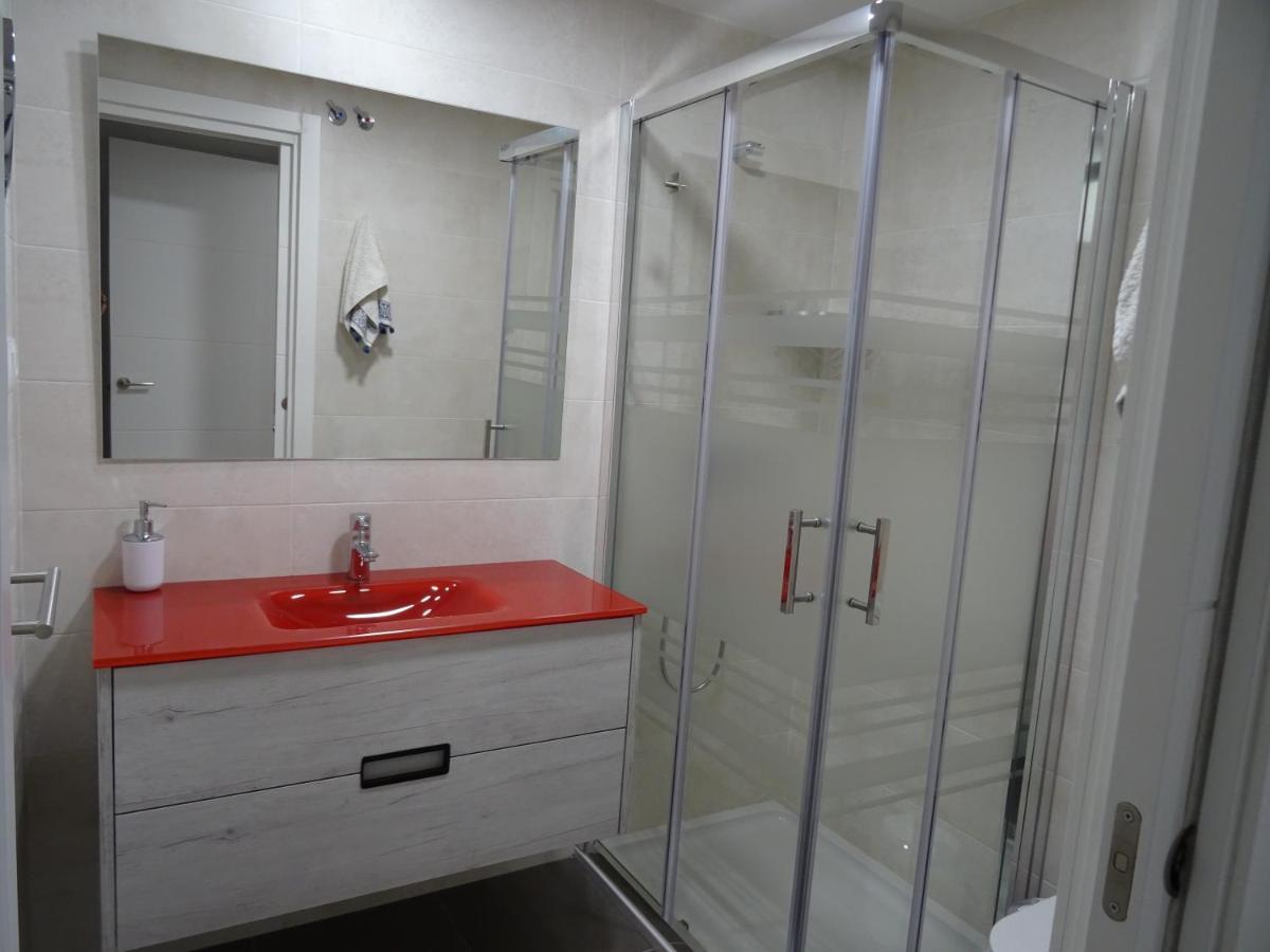 Boutique Apartment Near The Beach, 1 Gbps Wi-Fi Malaga Luaran gambar