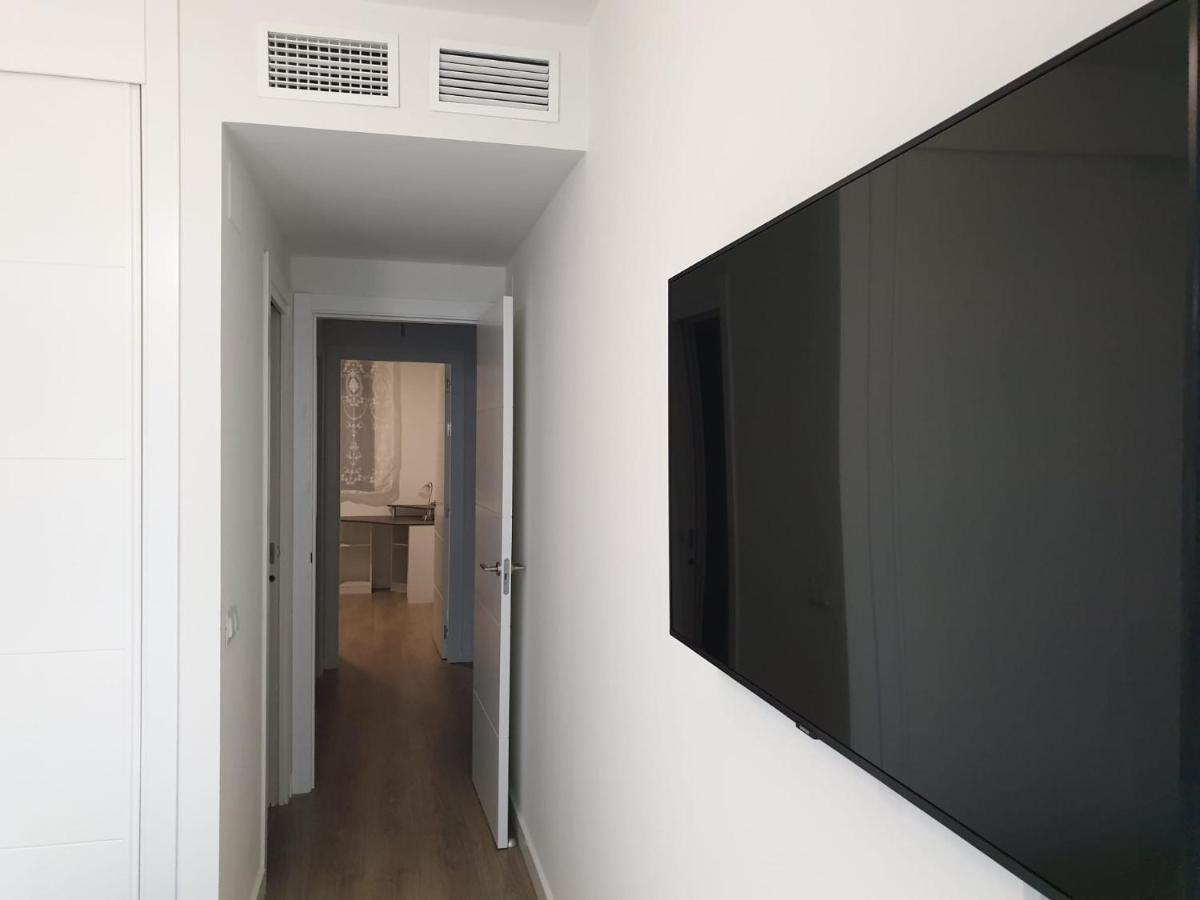 Boutique Apartment Near The Beach, 1 Gbps Wi-Fi Malaga Luaran gambar