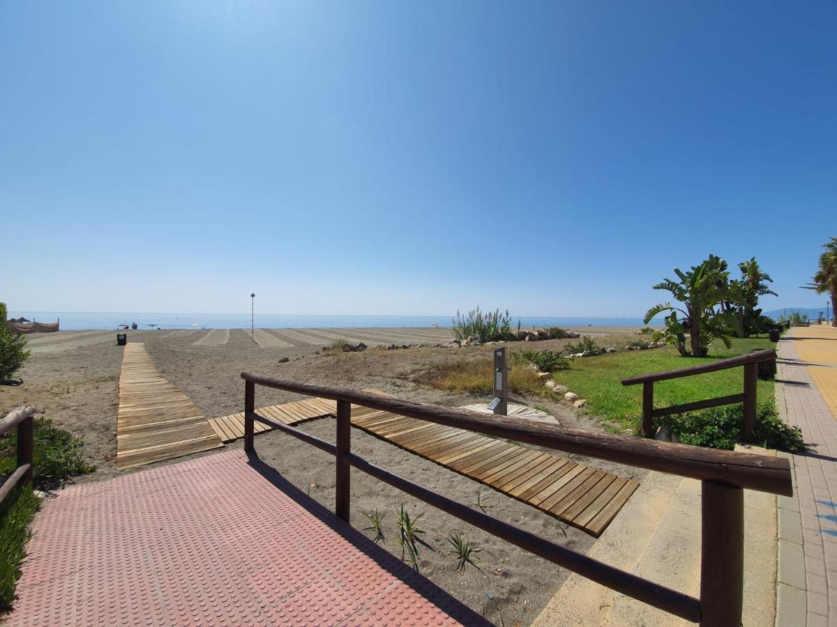 Boutique Apartment Near The Beach, 1 Gbps Wi-Fi Malaga Luaran gambar