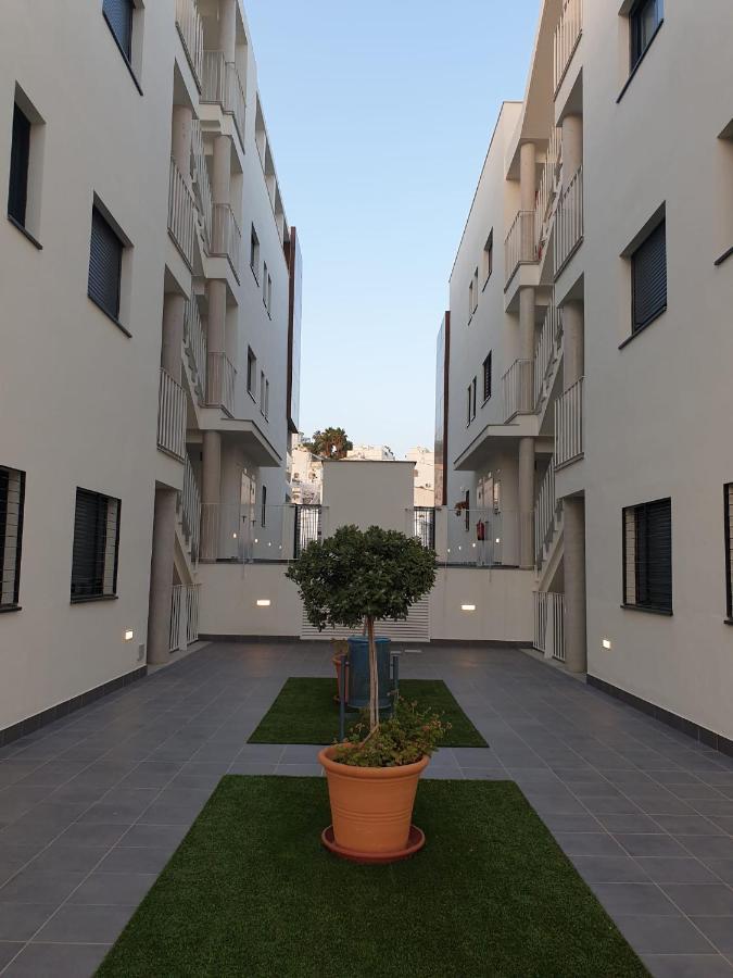 Boutique Apartment Near The Beach, 1 Gbps Wi-Fi Malaga Luaran gambar