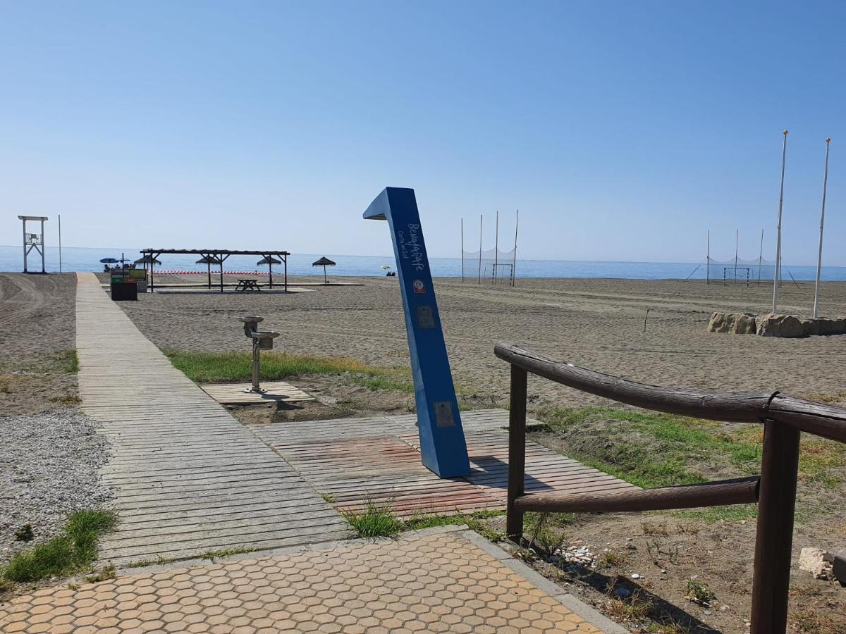 Boutique Apartment Near The Beach, 1 Gbps Wi-Fi Malaga Luaran gambar