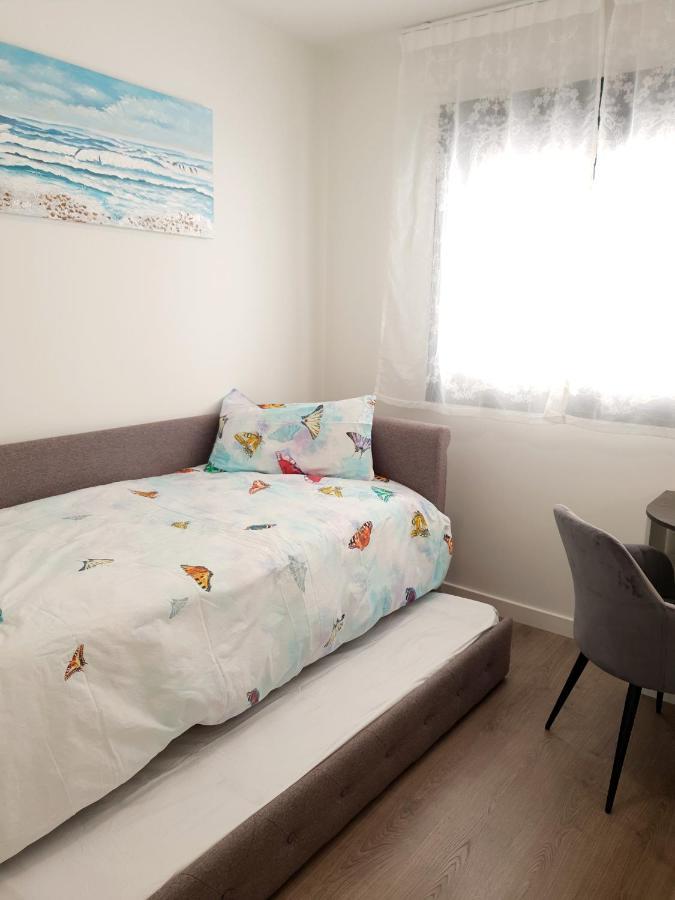 Boutique Apartment Near The Beach, 1 Gbps Wi-Fi Malaga Luaran gambar