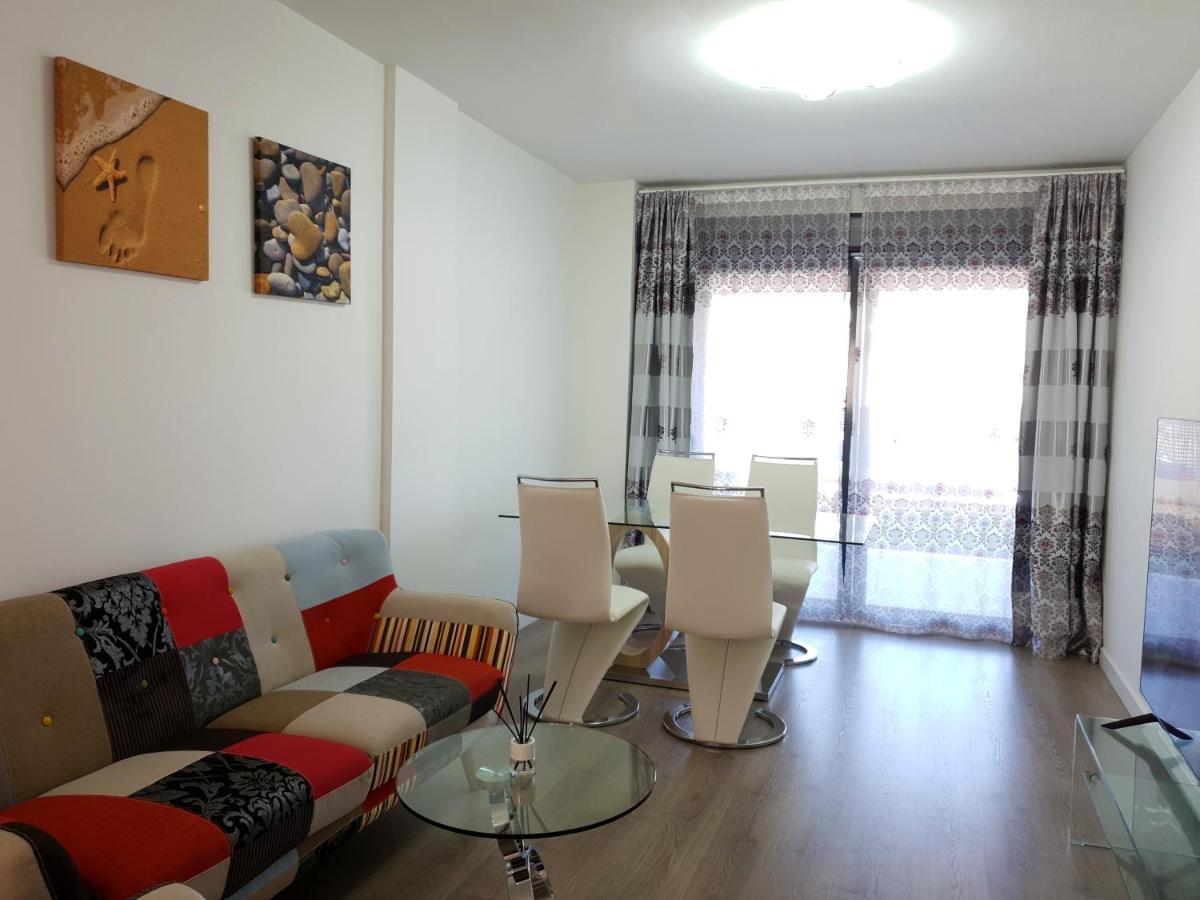 Boutique Apartment Near The Beach, 1 Gbps Wi-Fi Malaga Luaran gambar
