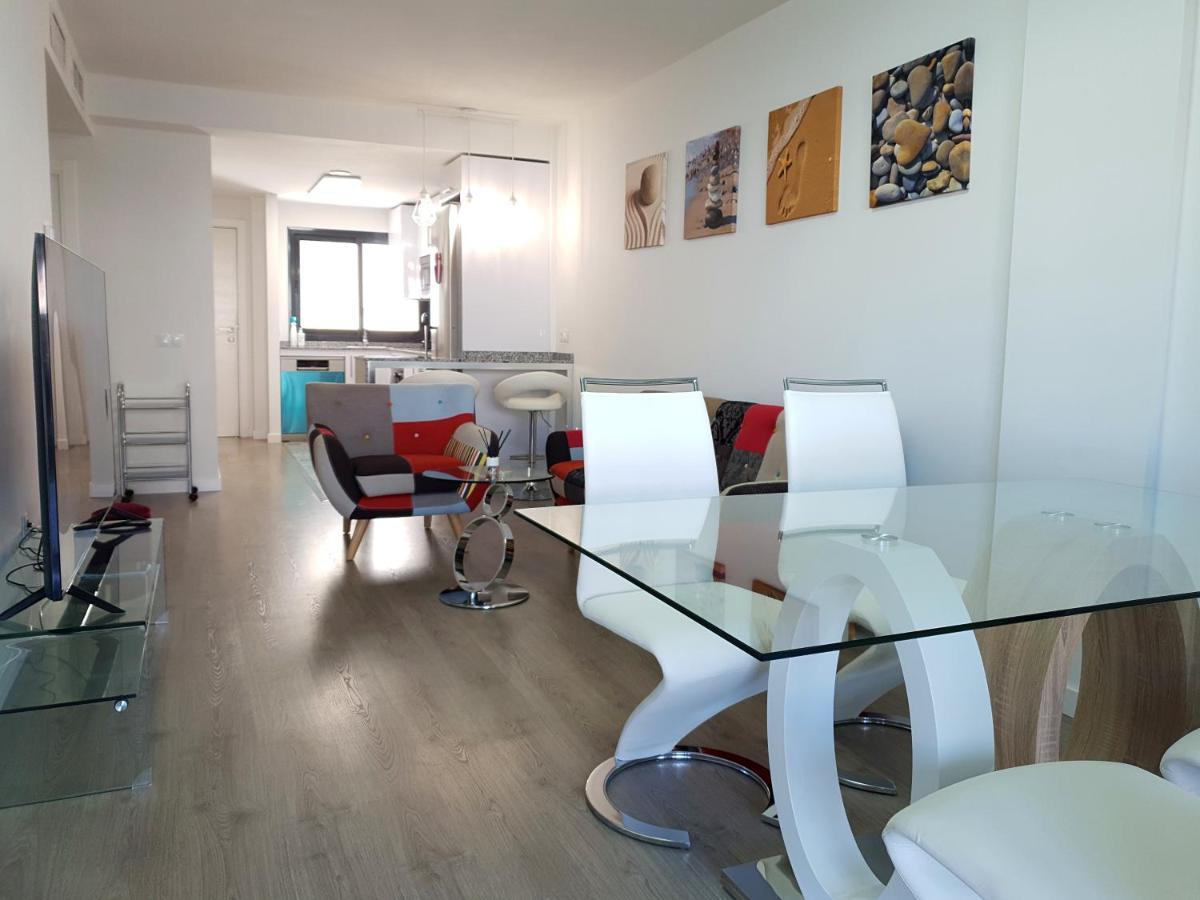 Boutique Apartment Near The Beach, 1 Gbps Wi-Fi Malaga Luaran gambar